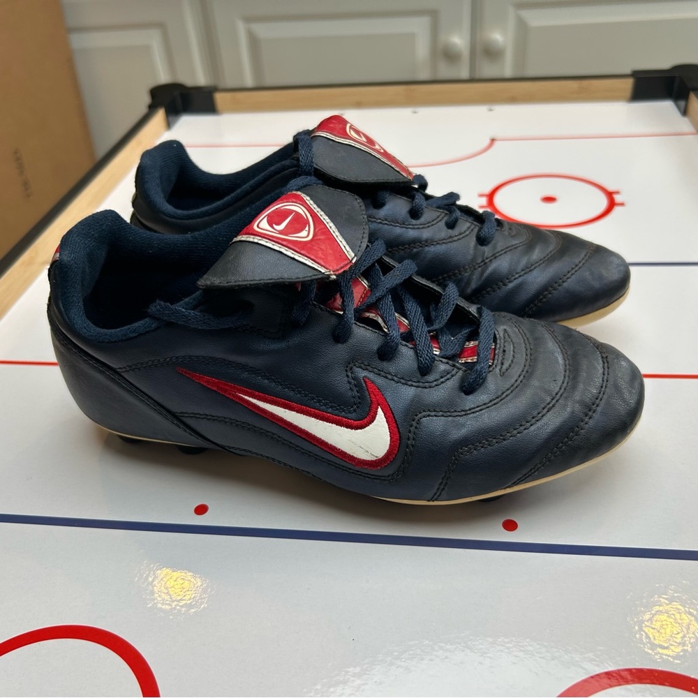 Vintage Nike‎ Soccer Cleats Obsidian Varsity Red White Men's Size 6